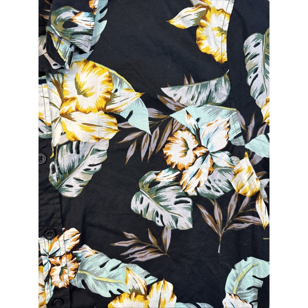 7Diamonds Harbor Lights Men's M Medium Hawaiian Shirt Stretch Cotton SMK-5201 - Picture 3 of 8
